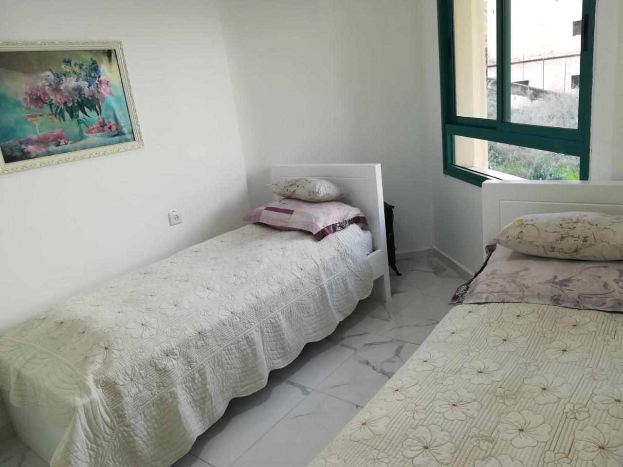 Apartment By The Lake 티베리아 외부 사진